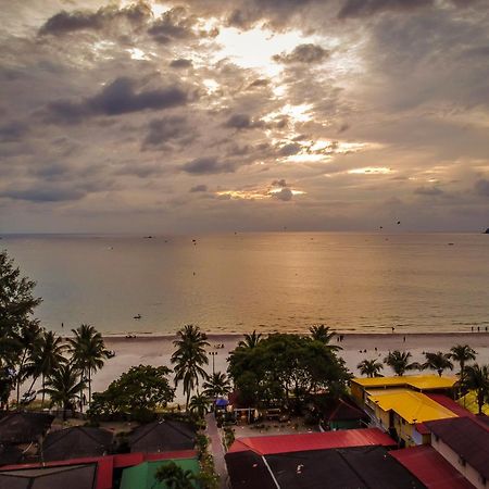 Langkapuri Resort Langkawi Pantai Cenang  Exterior photo